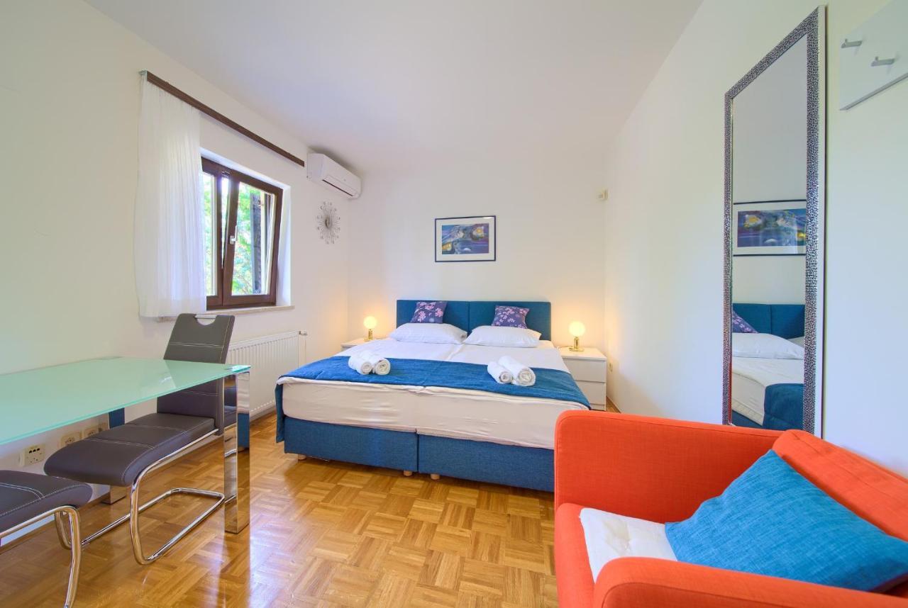 Villa Punta 1St Floor ปูนัต ภายนอก รูปภาพ